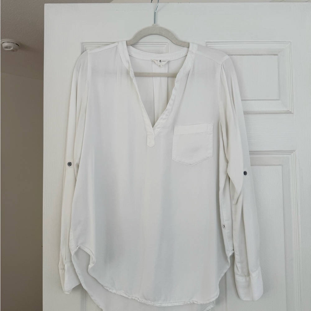 LOU & GREY V-Neck Long Sleeve Blouse